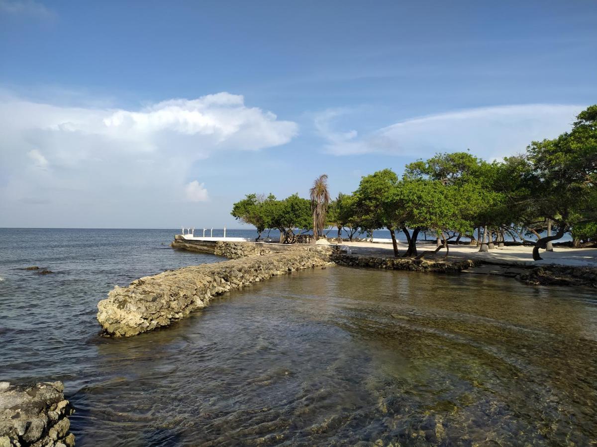 Sol Y Mar Hotel Puerto Limon Bagian luar foto
